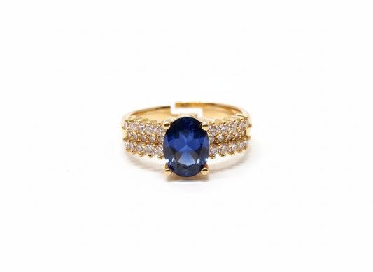 Oval Sapphire Gold Ring